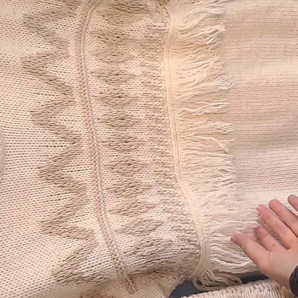 Girls Fringe sweater Zara size 13-14 - Picture 2 of 4